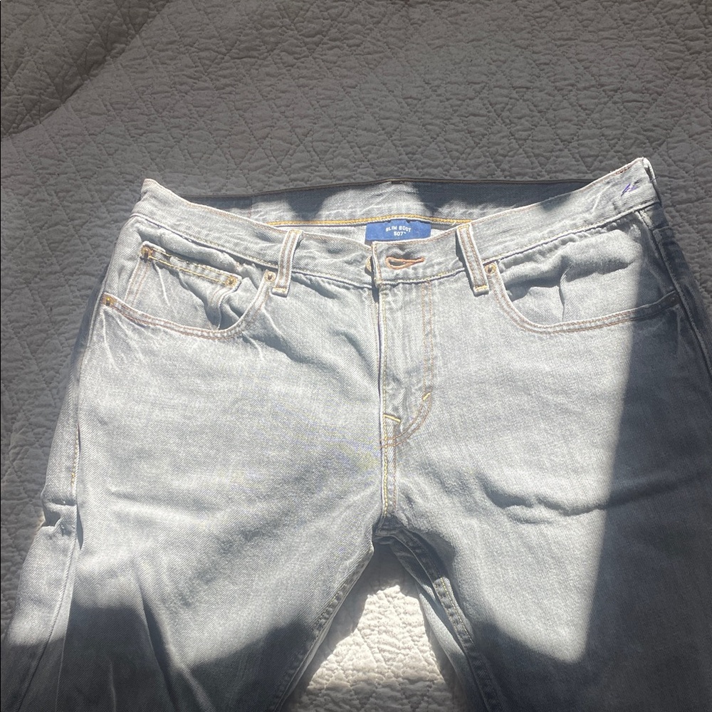 Levi's Light Wash Slim Jeans
